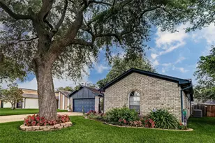 1822 Landmark Dr, Richmond, TX 77406 - Photo 4