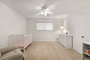 10738 Cedar Creek Dr, Houston, TX 77042 - Photo 20