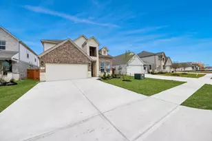 23 Knight Bayou Dr, Dayton, TX 77535 - Photo 2