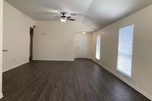 19611 Cypress Bough Dr, Katy, TX 77449 - Photo 4