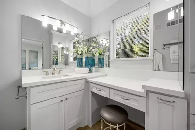 1823 Nocturne Lane, Houston, TX 77043 - Photo 18