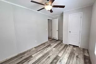 161 Veteran Ln, Livingston, TX 77351 - Photo 10