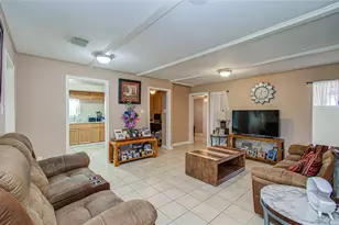 930 Centerwood Dr, Houston, TX 77013 - Photo 14