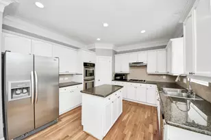 835 Rosine St, Houston, TX 77019 - Photo 12