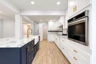 3050 Hazy Park Dr, Houston, TX 77082 - Photo 6