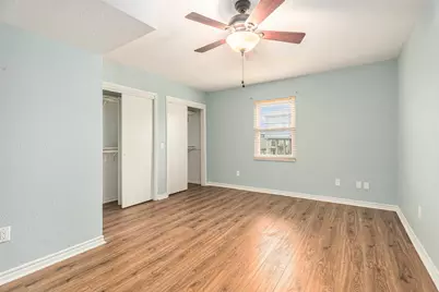 658 Warsaw Street, Bayou Vista, TX 77563 - Photo 20