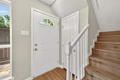 7047 Bissonnet Street #54, Houston, TX 77074 - Photo 8