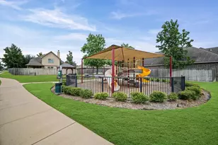 21115 Knight Quest Dr, Tomball, TX 77375 - Photo 38