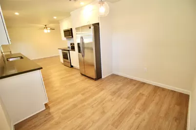 409 Morningside Drive, Friendswood, TX 77546 - Photo 8