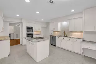 11407 Timberwild St, The Woodlands, TX 77380 - Photo 10