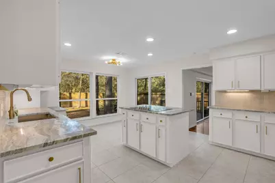 11407 Timberwild Street, The Woodlands, TX 77380 - Photo 14