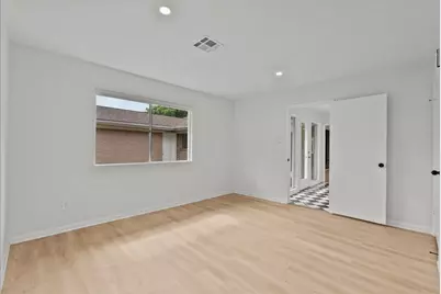 5762 Birdwood Road, Houston, TX 77096 - Photo 32