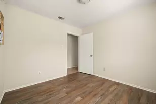 9227 Stockwell Dr, Houston, TX 77083 - Photo 18