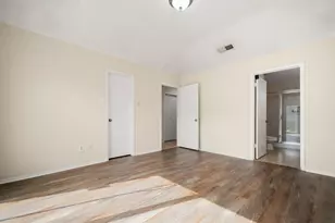 9227 Stockwell Dr, Houston, TX 77083 - Photo 14