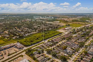 9227 Stockwell Dr, Houston, TX 77083 - Photo 30