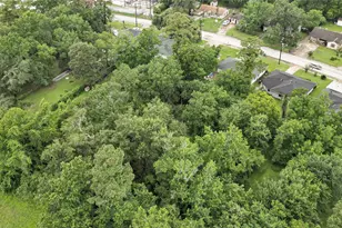 7218 Bretshire Dr, Houston, TX 77016 - Photo 16