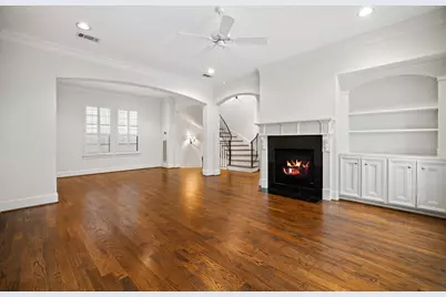 1918 W Bell Street, Houston, TX 77019 - Photo 10
