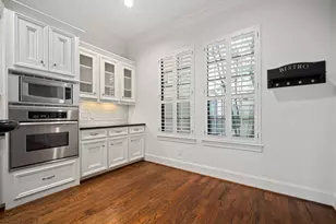 1918 W Bell St, Houston, TX 77019 - Photo 20