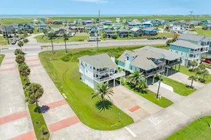 25138 Intrepid Ln, Galveston, TX 77554 - Photo 28