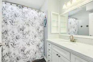 25138 Intrepid Ln, Galveston, TX 77554 - Photo 26