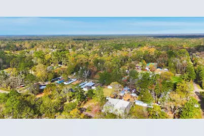 27043 Coach Light Lane, New Caney, TX 77357 - Photo 4