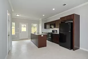 1043 Marcolin, Houston, TX 77088 - Photo 8