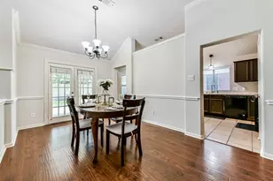 10510 Eagle Rock Ct, La Porte, TX 77571 - Photo 8