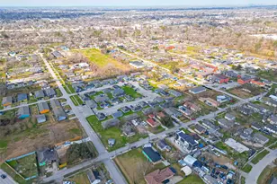 7902 Pointer St, Houston, TX 77016 - Photo 22