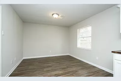 5019 Westwood, Dickinson, TX 77539 - Photo 14