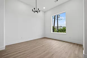 1107 Wilson St, Houston, TX 77019 - Photo 12