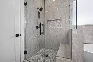 1107 Wilson St, Houston, TX 77019 - Photo 28