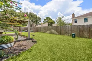 1906 Coronado St, Friendswood, TX 77546 - Photo 30