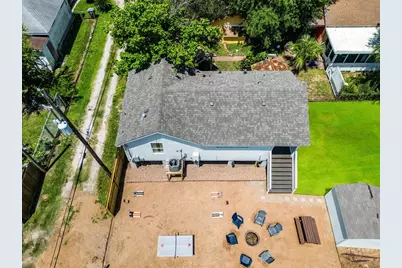 5423 Avenue R, Galveston, TX 77551 - Photo 36