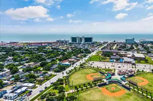 5423 Avenue R, Galveston, TX 77551 - Photo 46