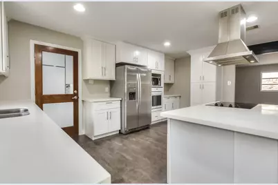 9006 Dunlap Street, Houston, TX 77074 - Photo 12
