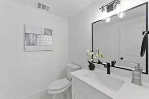 1207 Cavalcade St, Houston, TX 77009 - Photo 12