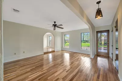 822 Devonport Lane, Seabrook, TX 77586 - Photo 14