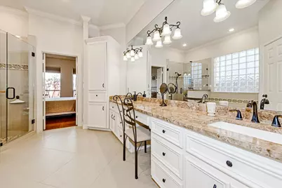 13510 Broadmeadow Lane, Houston, TX 77077 - Photo 22