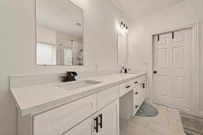 4423 Parkwater Cove Court SE, Sugar Land, TX 77479 - Photo 40
