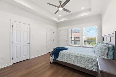 3521 Avenue N 1/2 #B, Galveston, TX 77550 - Photo 12