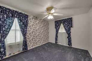 107 Bayou Glen St, Hitchcock, TX 77563 - Photo 16