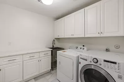 11407 Holidan Way, Hedwig Village, TX 77024 - Photo 48