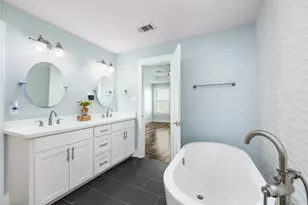 7707 Stratford Hall Dr, Rosharon, TX 77583 - Photo 32