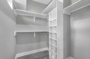 8010 Easter St, Houston, TX 77088 - Photo 10