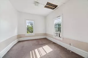 5011 Walker St, Houston, TX 77023 - Photo 8