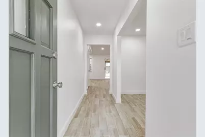 408 Christina Lane, Friendswood, TX 77546 - Photo 2