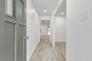 408 Christina Ln, Friendswood, TX 77546 - Photo 2