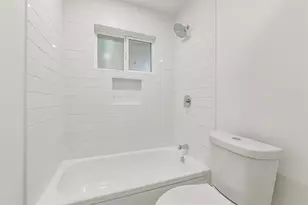 408 Christina Ln, Friendswood, TX 77546 - Photo 20