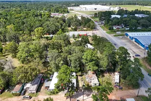 220 Porter Rd, Conroe, TX 77301 - Photo 4