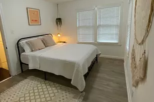 6208 Walnut Hills Dr, Austin, TX 78723 - Photo 1